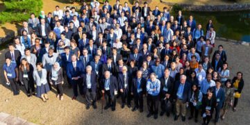 Brookhaven staff meet Nobel laureates, Nano Digest.