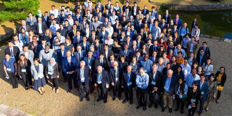 Brookhaven staff meet Nobel laureates, Nano Digest.