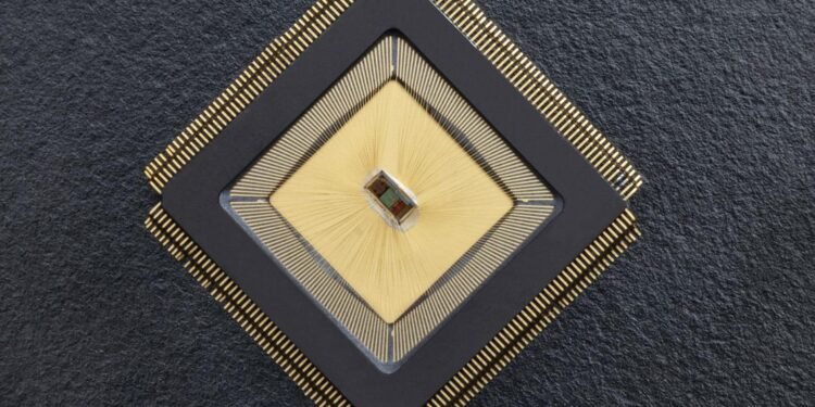 A neurochip to manage brain disorders. Nano Digest.