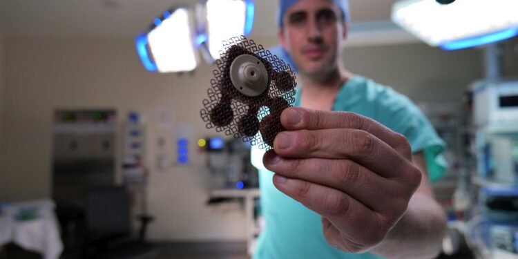 Intensive Chemotherapy Targets Brain Tumors Using New Ultrasound Technology. Nano Digest