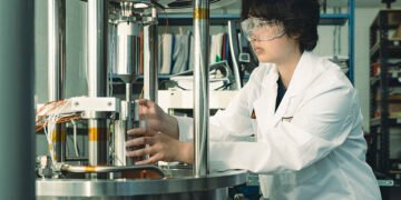 Beyond on and off. Nano Digest.