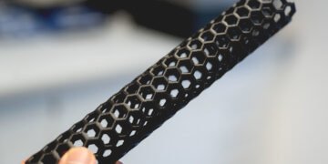 Bacteria and Viruses Detection with Fluorescent Nanotubes. Nano Digest.