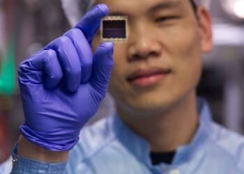 Scientists Created Ultra-Thin Fabric.