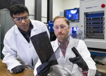 Nanofibers yield stronger, tougher carbon fiber composites