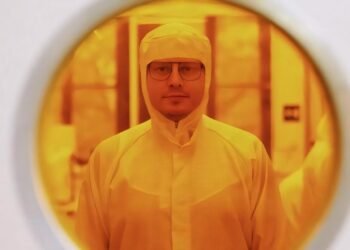 A Highly Sensitive Quantum Microscope Developed